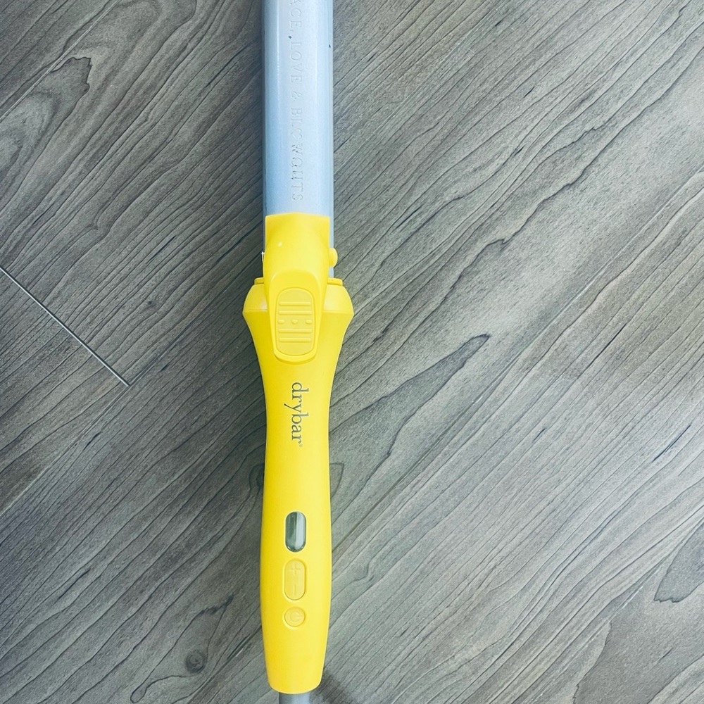 Drybar Vibrant Yellow 3 Day Bender Interchangeable Option